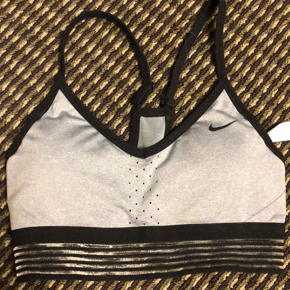 Nike indie sports bra